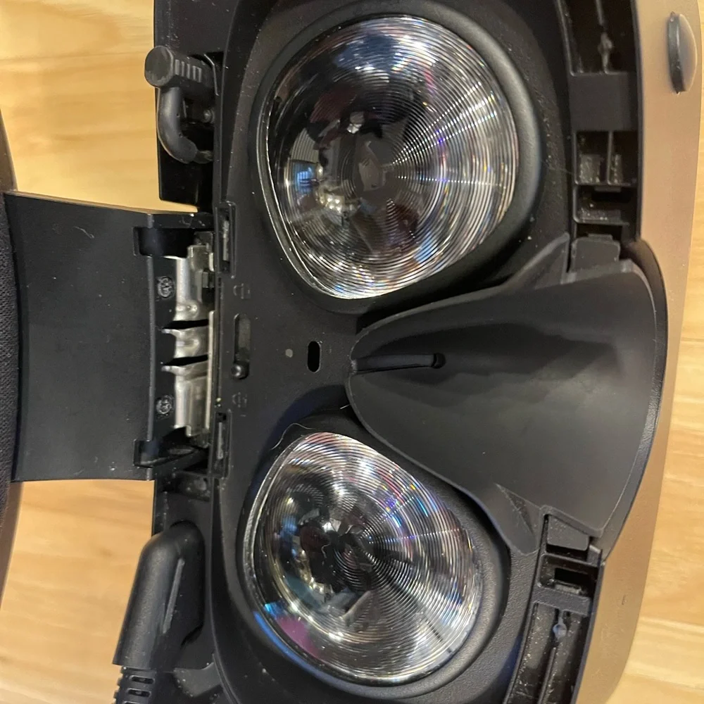Oculus rift S (READ DESCRIPTION)